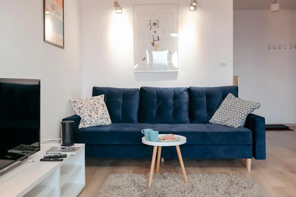 Wawaview! Studio With An Amazing View! Powisle. Warszawa