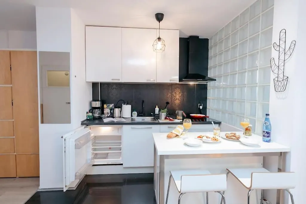 Wawaview! Studio With An Amazing View! Powisle. Warsaw Apartment